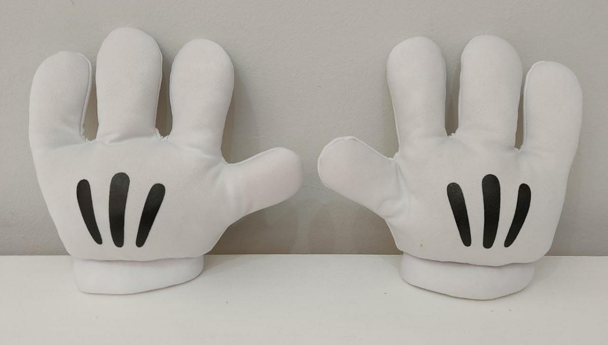 Par de Luvas Mickey